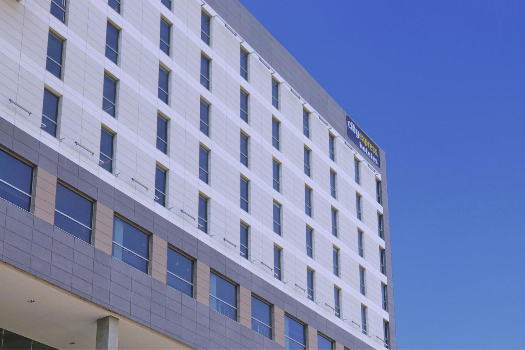 City Express By Marriott Monterrey Universidad Zewnętrze zdjęcie